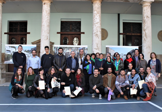 Las premiadas y premiados en La Nau.